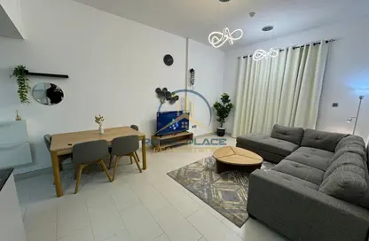 شقة - غرفة نوم - 3 حمامات للايجار في العزيزي روي المتوسطي - الفرجان - دبي