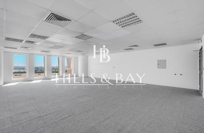 Office Space - Studio - 1 Bathroom for rent in Churchill Executive Tower - Churchill Towers - Business Bay - Dubai