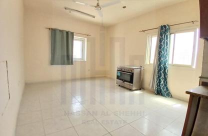 Apartment - Studio - 1 for rent in Fire Station Road - Muwaileh - Sharjah
