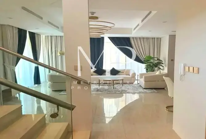 98693916 - Property Image 2
