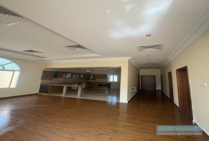 99982329 - Property Image 3