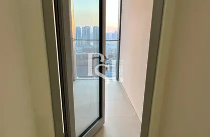 شقة - 2 غرف نوم - 2 حمامات للبيع في راديانت سكوير - مدينة الأضواء - جزيرة الريم - أبوظبي