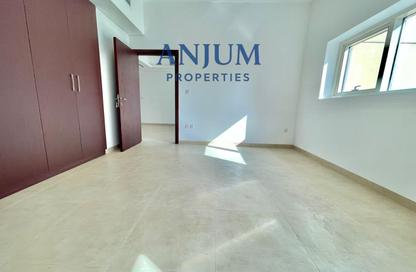 Apartment - 1 - 2 for rent in Al Marzooqi Tower - Al Jaddaf - Dubai