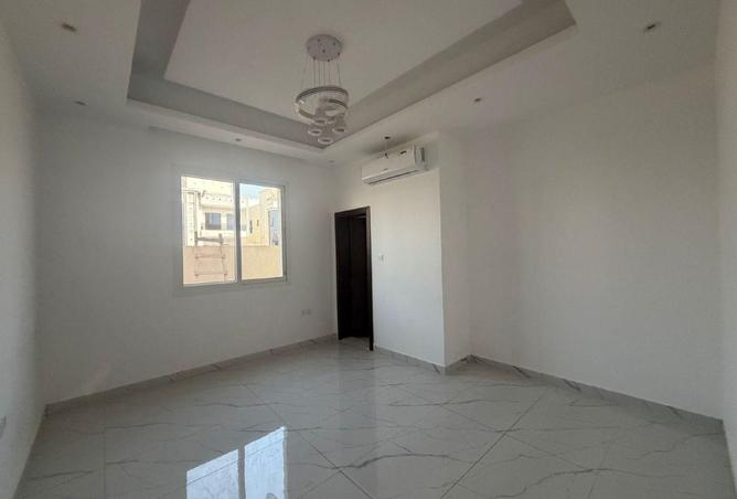 113732125 - Property Image 3