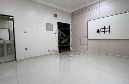 Apartment - 2 - 2 for rent in Al Mowaihat 1 - Al Mowaihat - Ajman