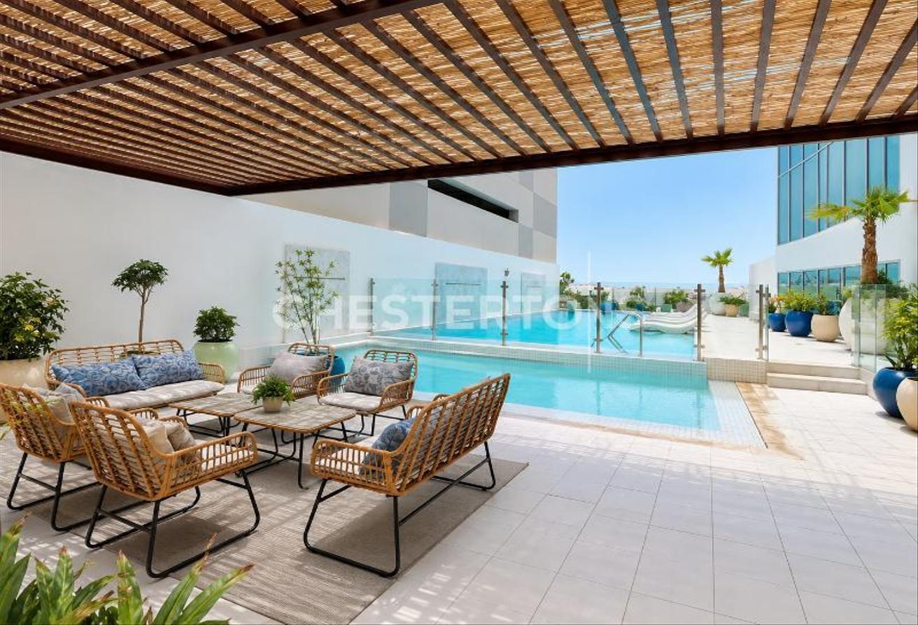 Contemporary Furnished | Bright Spacious Layout photo 18