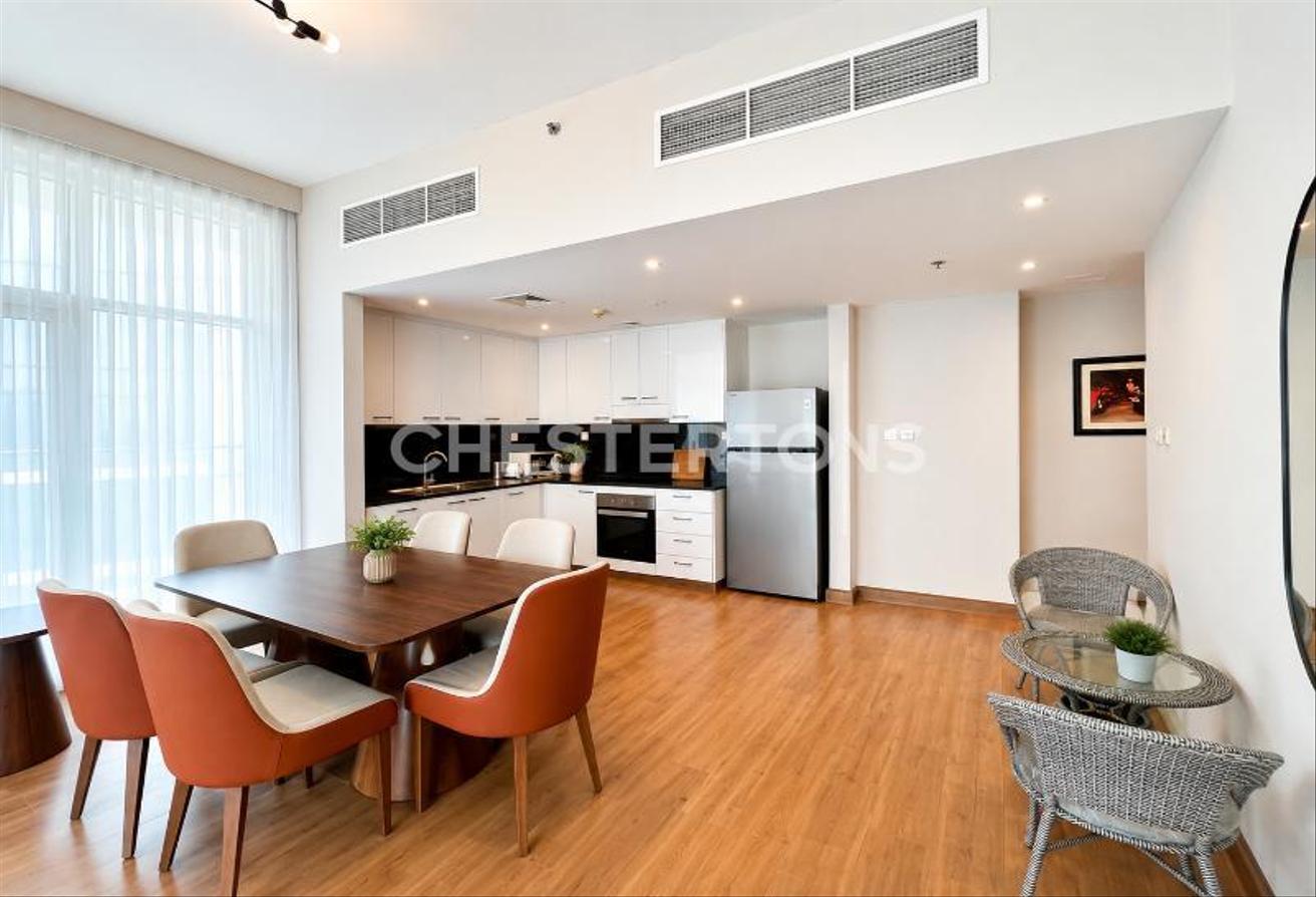 Contemporary Furnished | Bright Spacious Layout photo 5