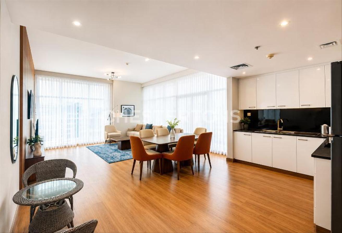 Contemporary Furnished | Bright Spacious Layout photo 6