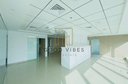 Office Space - Studio - 1 Bathroom for rent in The Burlington - Business Bay - Dubai
