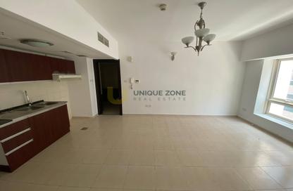 Apartment - Studio - 1 Bathroom for rent in Al Barsha 1 - Al Barsha - Dubai Apartment - Studio - 1 Bathroom for rent in Al Barsha 1 - Al Barsha - Dubai