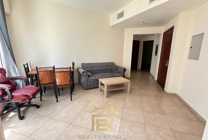 100386763 - Property Image 3