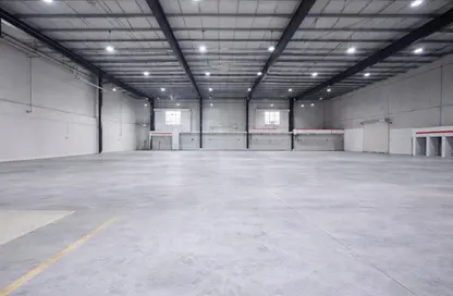 Warehouse - Studio for rent in Umm Dir - Umm Al Quwain