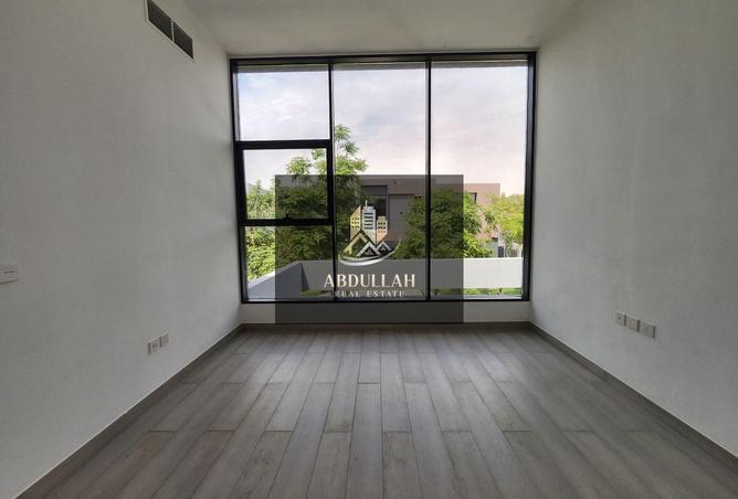 128822818 - Property Image 2