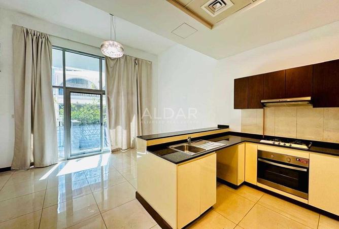 82781537 - Property Image 3