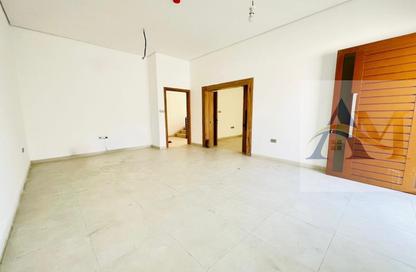 Villa - 4 - 6 for rent in Hoshi 1 - Hoshi - Al Badie - Sharjah Villa - 4 - 6 for rent in Hoshi 1 - Hoshi - Al Badie - Sharjah