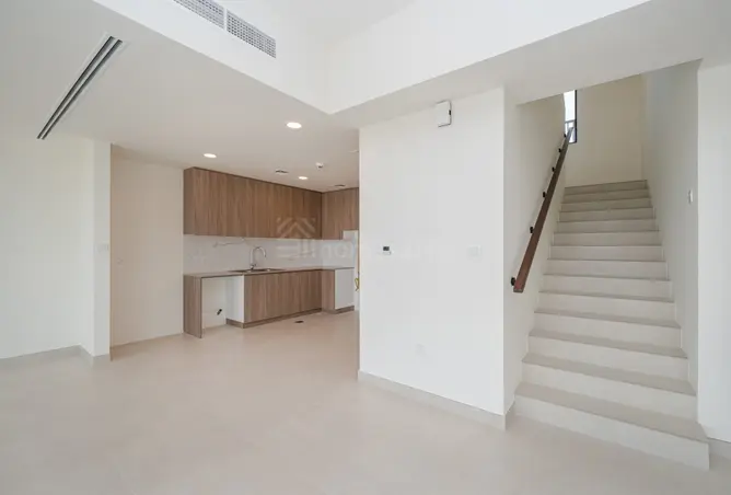 156927245 - Property Image 3