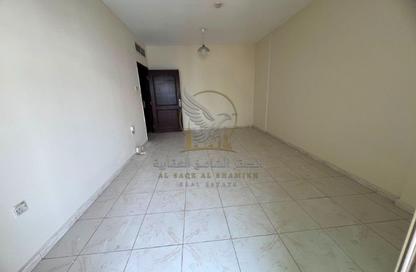 Apartment - 1 Bedroom - 2 Bathrooms for rent in Qasimia 10 building - Al Mahatta - Al Qasimia - Sharjah