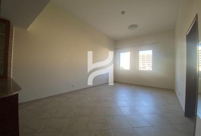 1-bed apartment in Sherlock House 1 · Vacant — photo 2