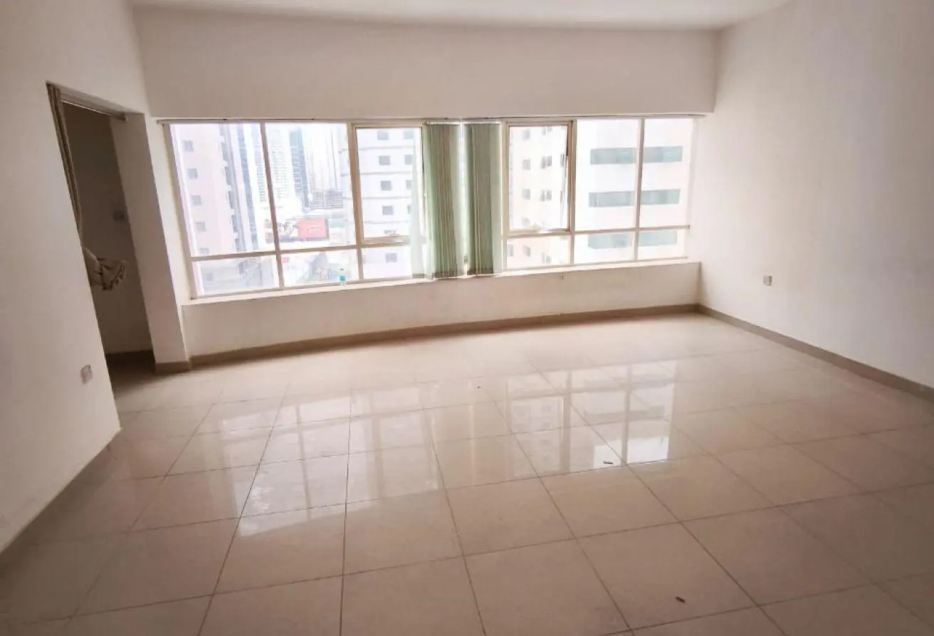 72722587 - Property Main Image