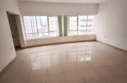 شقة - 3 غرف نوم - 3 حمامات للبيع في التعاون - الشارقة