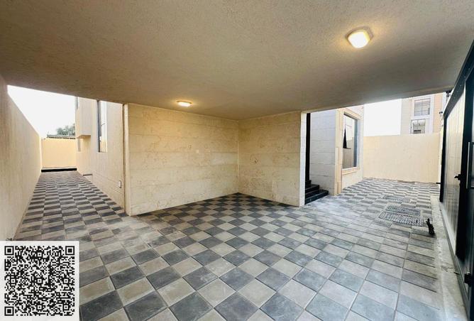 81925317 - Property Image 3