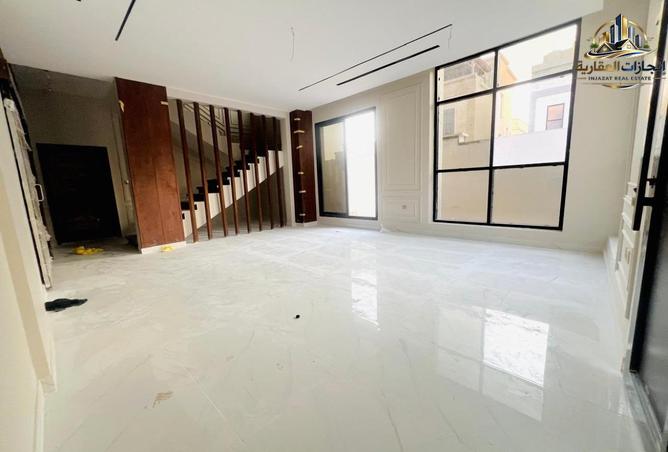 142355681 - Property Image 3