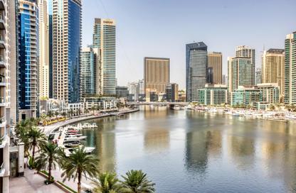 Apartment - 1 - 1 for rent in The Point - Dubai Marina - Dubai