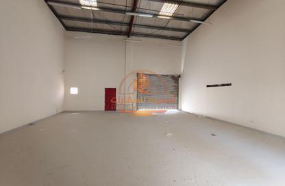 Warehouse - Studio - 1 Bathroom for rent in Al Sajaa S - Al Sajaa - Sharjah