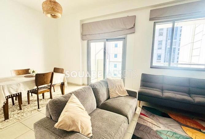 Spacious 2BR | Furnished Unit | Good Location photo 3