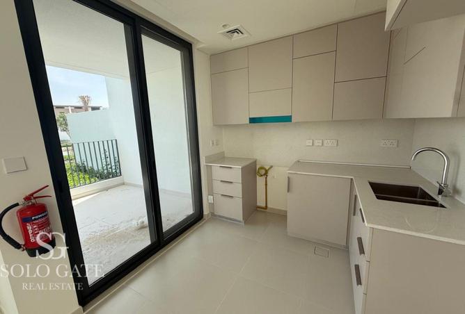 100390771 - Property Image 3