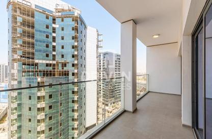 Apartment - 1 - 2 for rent in SOL Avenue - Business Bay - Dubai