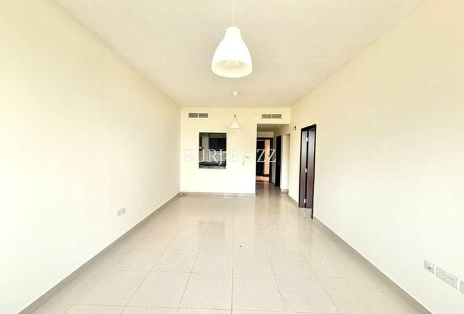 100386517 - Property Image 2