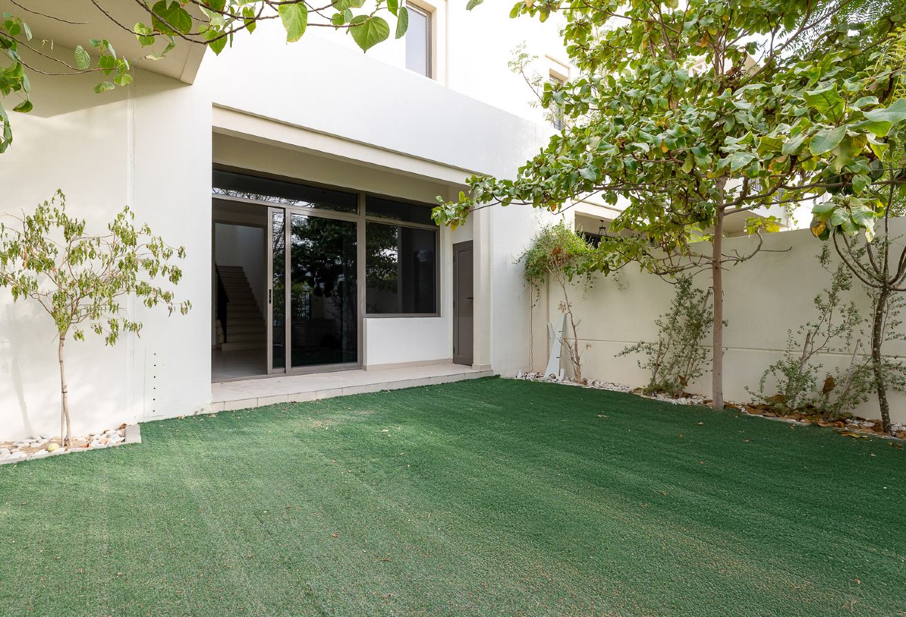 3 bedroom townhouse in Noor Townhouses, Town Square: 21