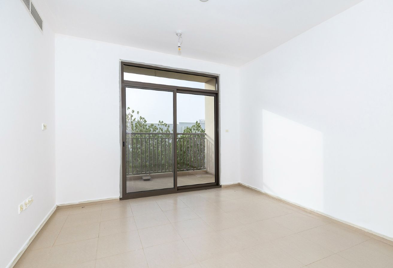 3 bedroom townhouse in Noor Townhouses, Town Square: 13