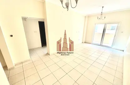 Apartment - 1 Bedroom - 2 Bathrooms for rent in Muwaileh 3 Building - Muwaileh - Sharjah