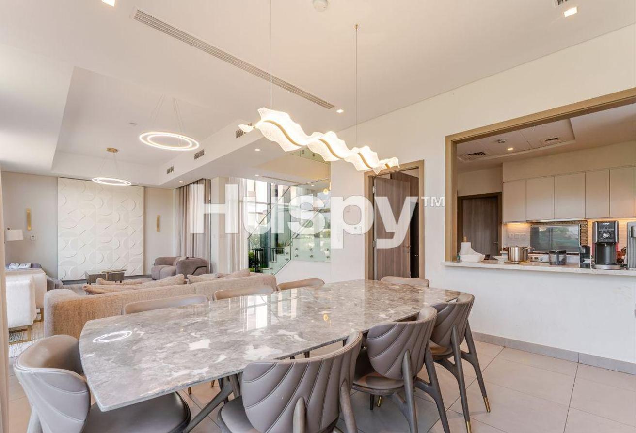 Landscaped | Close to Amenities | Multiple Cheques photo 5