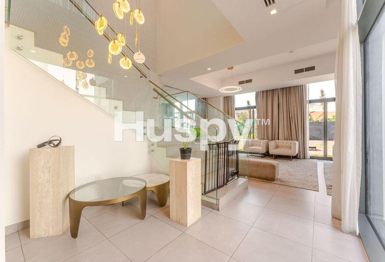 Landscaped | Close to Amenities | Multiple Cheques photo 7