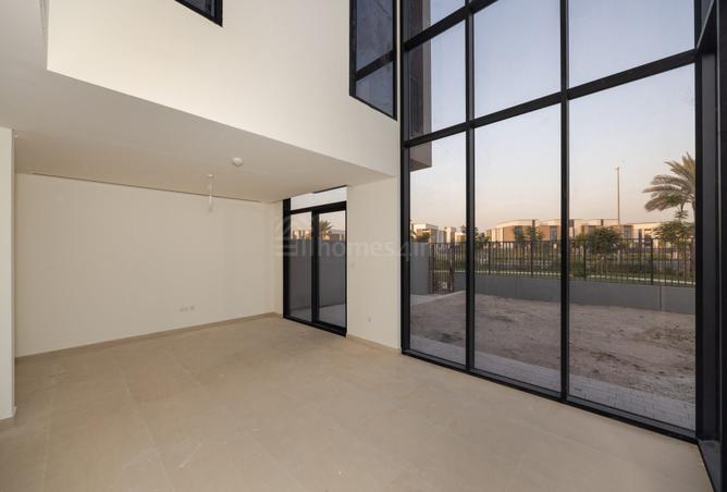 4-bed townhouse in Mudon Al Ranim 5 · Vacant · Brand new — photo 2