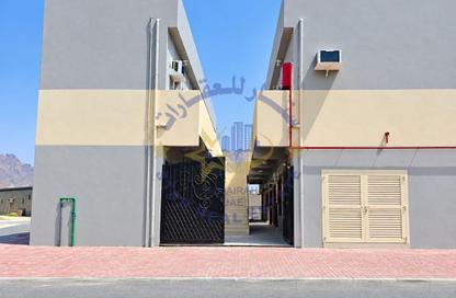 سكن عمال - استوديو - 7+ للايجار في دبا- الفجيرة - الفجيرة