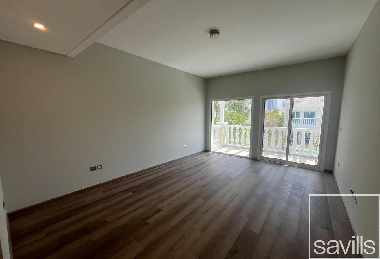 Private Pool | Fully Upgraded | Available Now photo 10