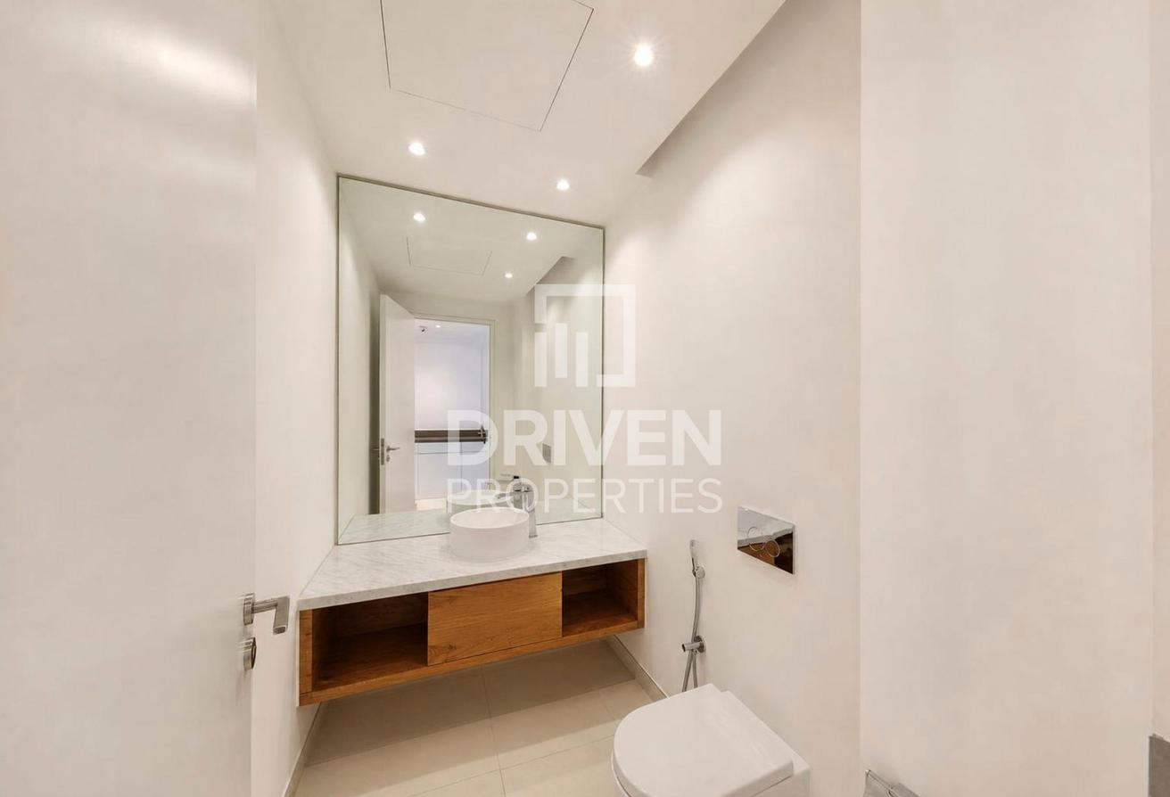 Stunning Sea View | Beach Access Apartment photo 12