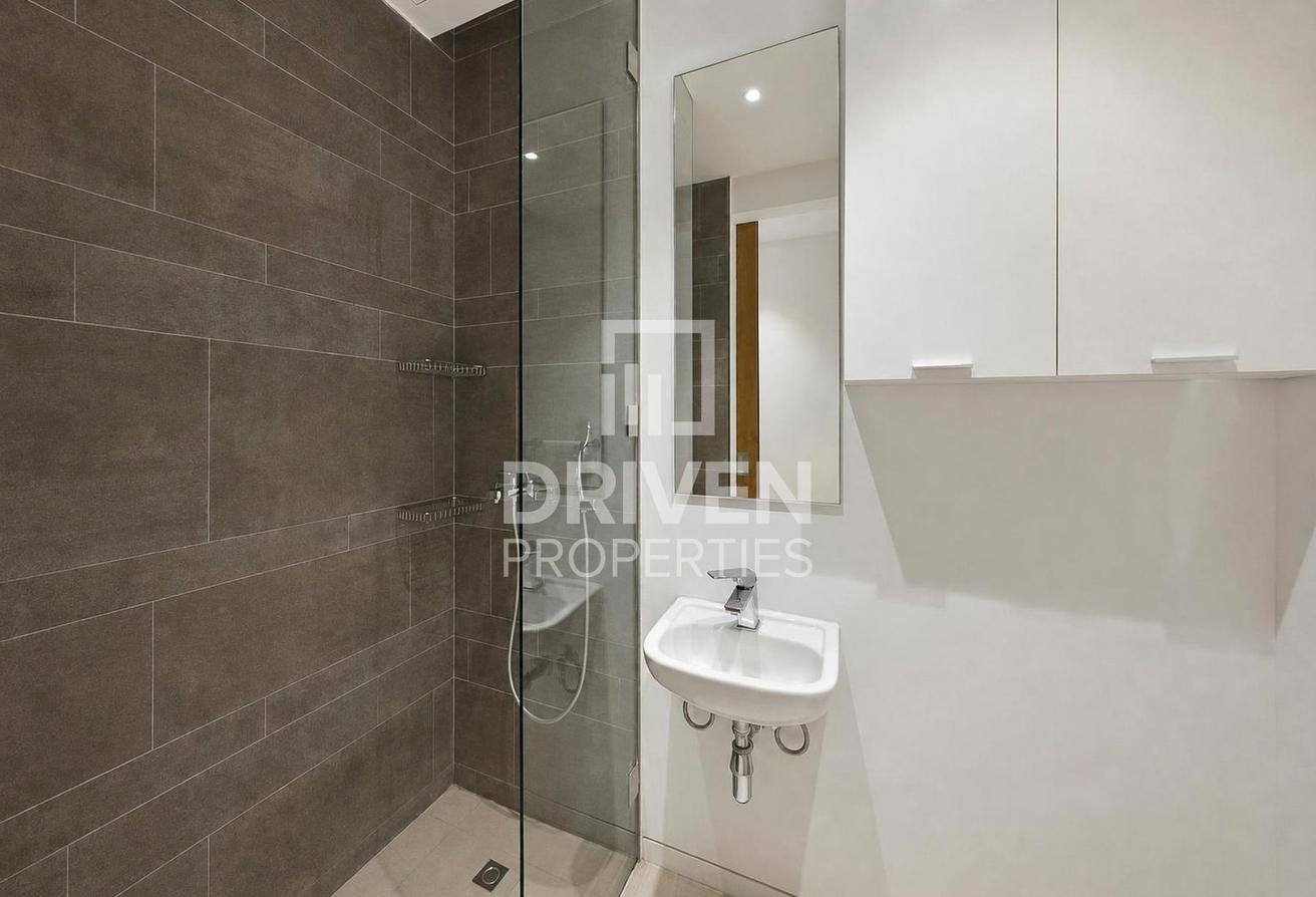 Stunning Sea View | Beach Access Apartment photo 13