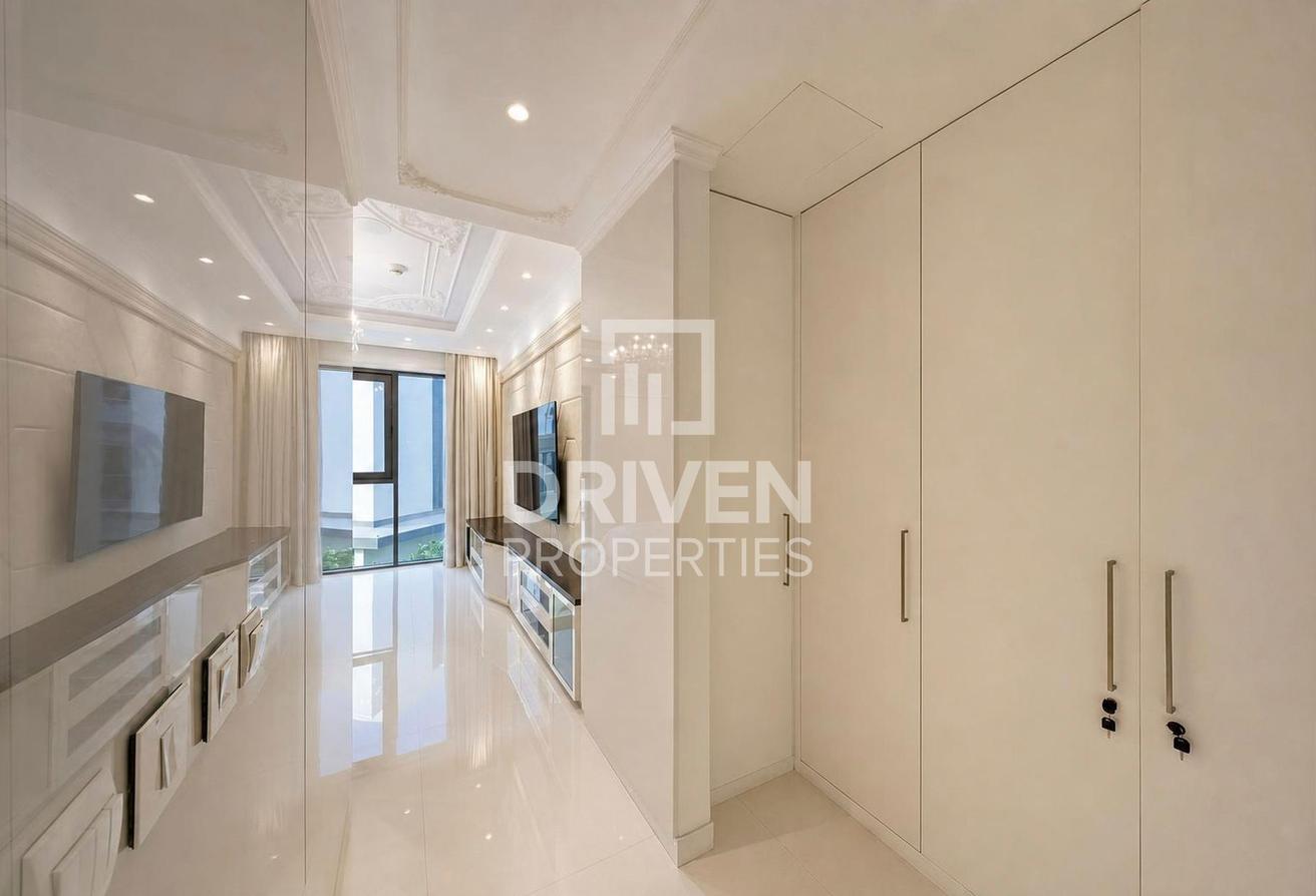 Stunning Sea View | Beach Access Apartment photo 9