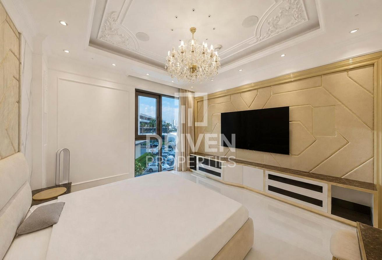 Stunning Sea View | Beach Access Apartment photo 7