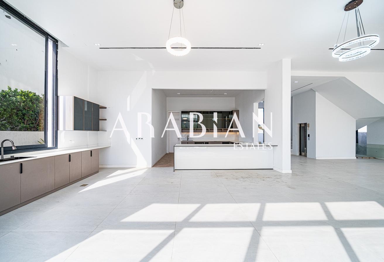 7 Bedrooms | Custom Build | Luxury Finish photo 8