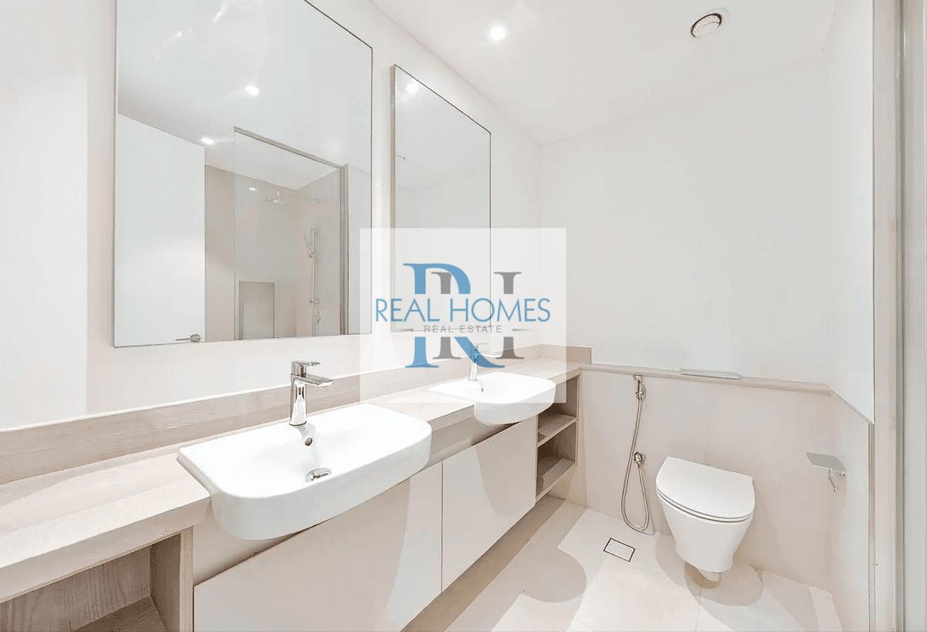 Brand New Park Facing 3 Bed + Maids Villa photo 9