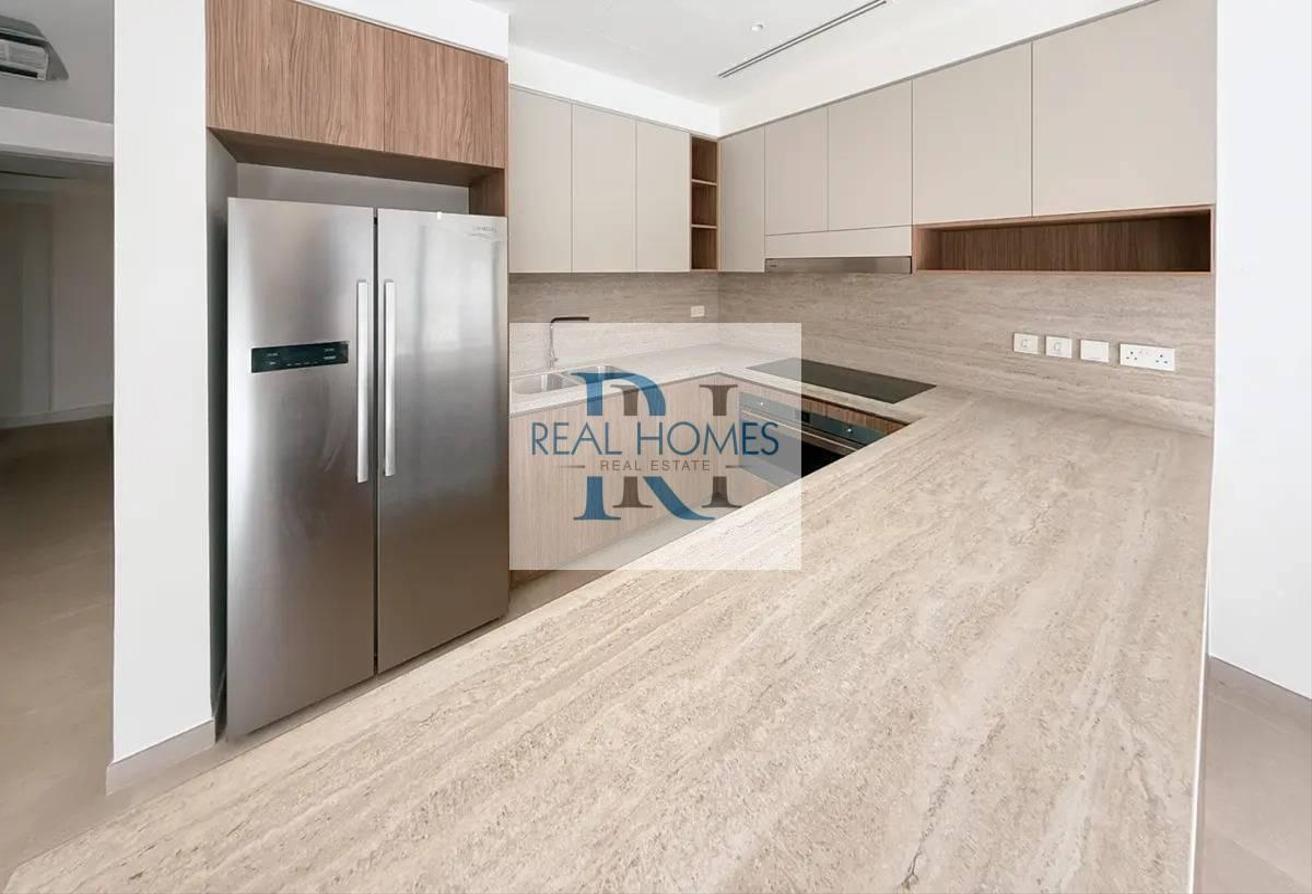 Brand New Park Facing 3 Bed + Maids Villa photo 5