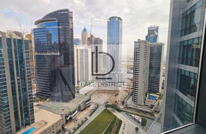 Office Space - Studio for rent in The Regal Tower - Business Bay - Dubai