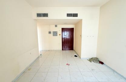 Apartment - 1 - 1 for rent in Al Shamsi 1 - Muwaileh Commercial - Sharjah Apartment - 1 - 1 for rent in Al Shamsi 1 - Muwaileh Commercial - Sharjah