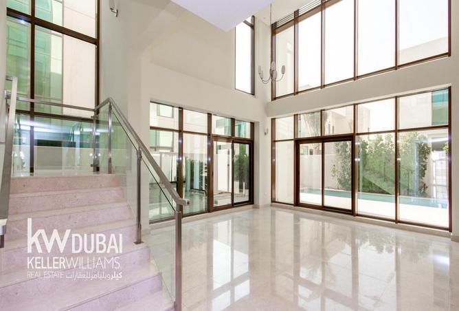 56953912 - Property Image 2